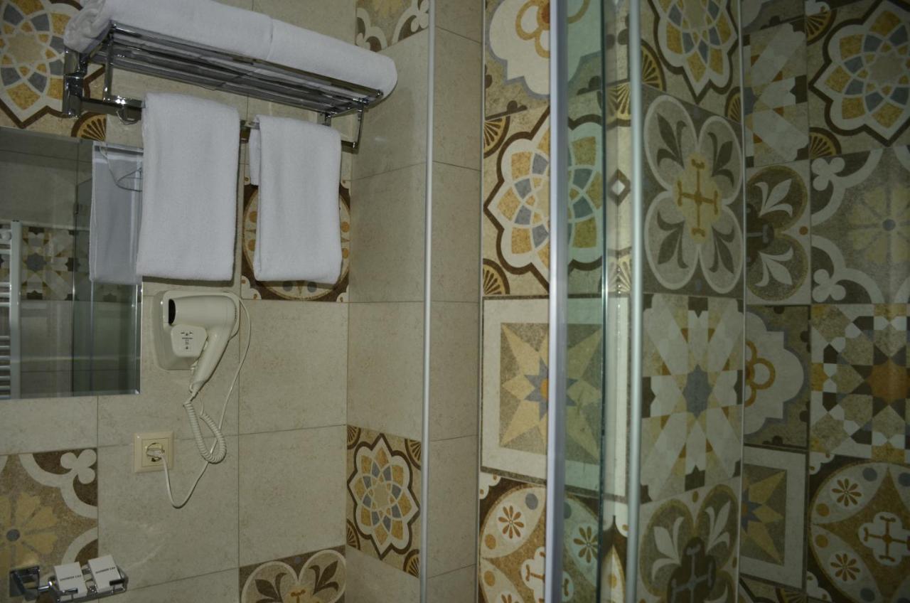 Vere Corner Hotel Tiflis Exterior foto