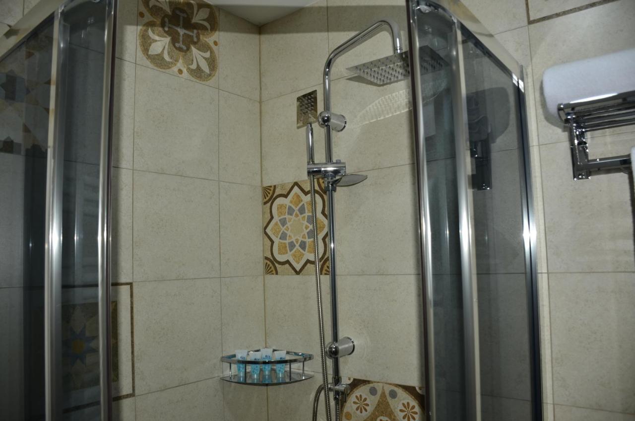 Vere Corner Hotel Tiflis Exterior foto
